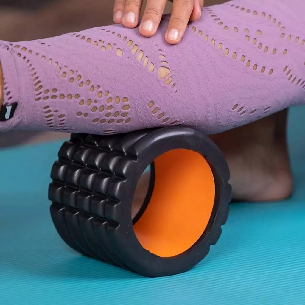 Mini Rolo Preto Laranja Esporte Pilates Exercício Treino Yoga Academia Musculação Bem Estar