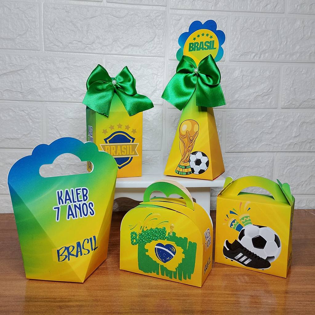 MONTE EM CASA - Kit Festa Personalizados Brasil Copa Futebol Lembrancinhas Caixinhas para Aniversário