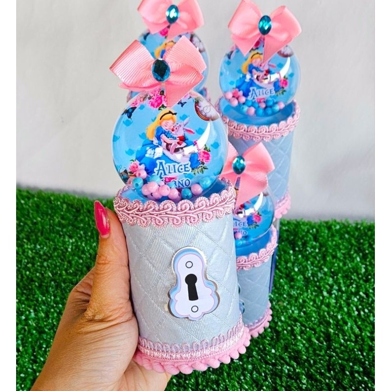 Cofrinho Personalizado Alice no País Das Maravilhas Lembrancinha Festa Aniversario