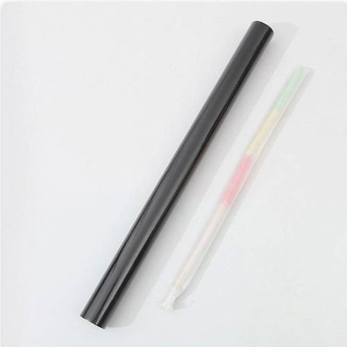 Papel de Parede Adesivo PVC Quadro Negro Com 5 Giz Coloridos - 2 Metros