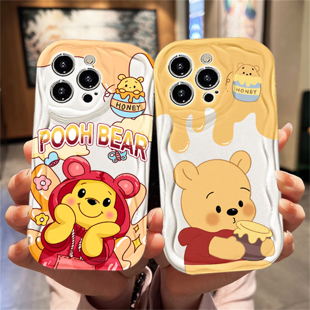Capa Para Samsung A56 A36 A55 A54 A16 A15 A14 A05 A51 A52 A34 A35 A32 A13 A12 A04E Chapéu Vermelho Blushing Winnie Kasus