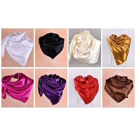 LENÇO CETIM LISO 90X90 BANDANA BLUSA CROPPED MULTIFORMAS DE AMARRAÇÃO GRANDE