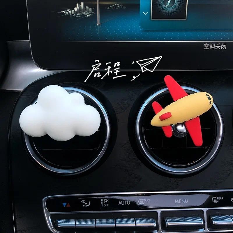 Criativo Pequeno Avião Carro Fragrância Ornamentos Perfume Aromaterapia Decoração Interior Acessórios Ar Condicionado No