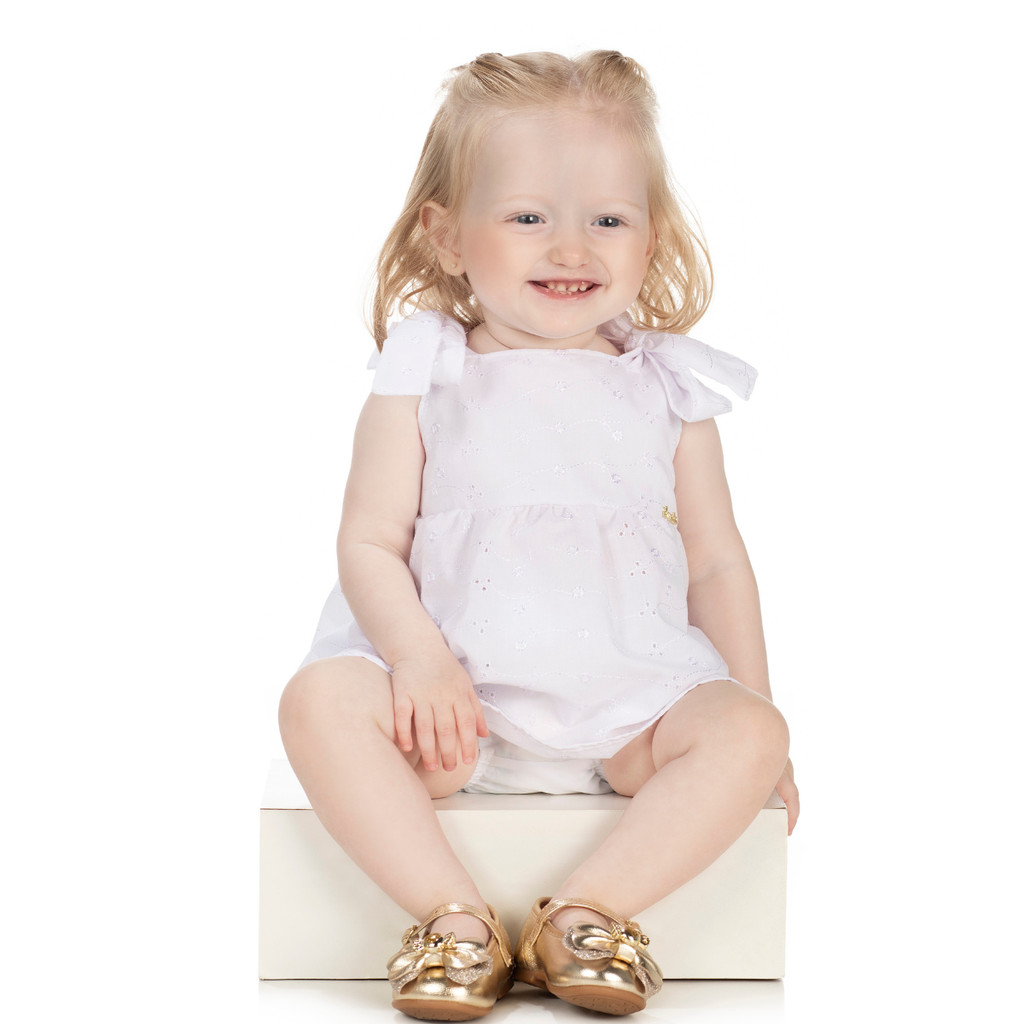 Conjunto Verão Infantil Bata e Calcinha Bordado Delicado Menina Promoção Confortavel