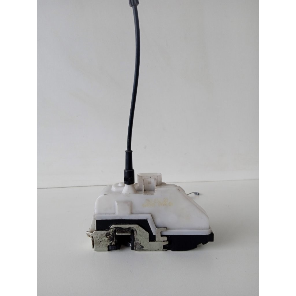 Fechadura Diant. Direita Porta Citroen C3 2009-2012  