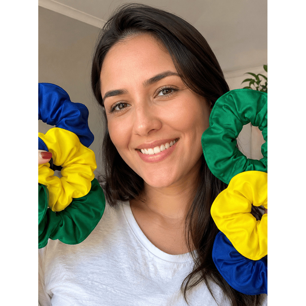 Kit 10 Scrunchie Rabicó Elatico Cabelo Brasil Copa Xuxa de Cabelo Amarrador de Cabelo