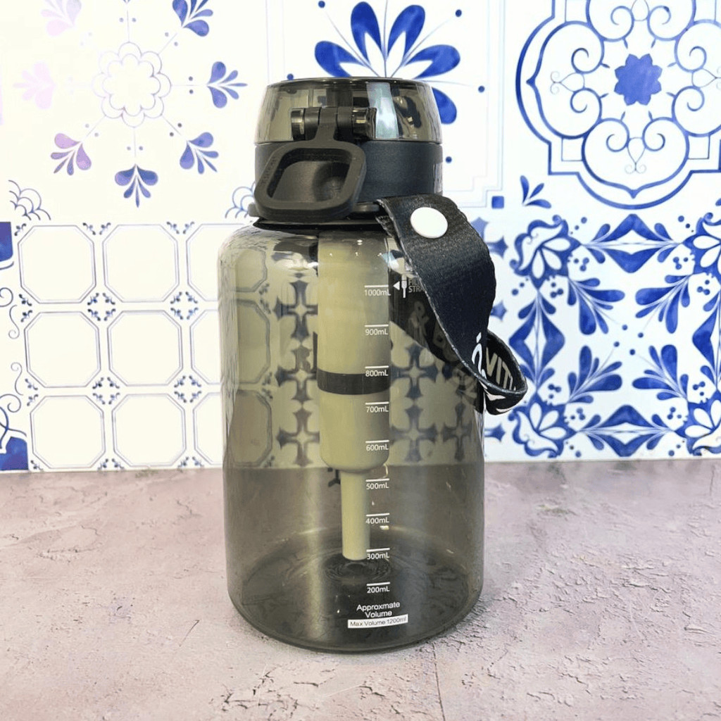 Garrafa 1L Preta com Filtro de Carvão Ativado até 1200L