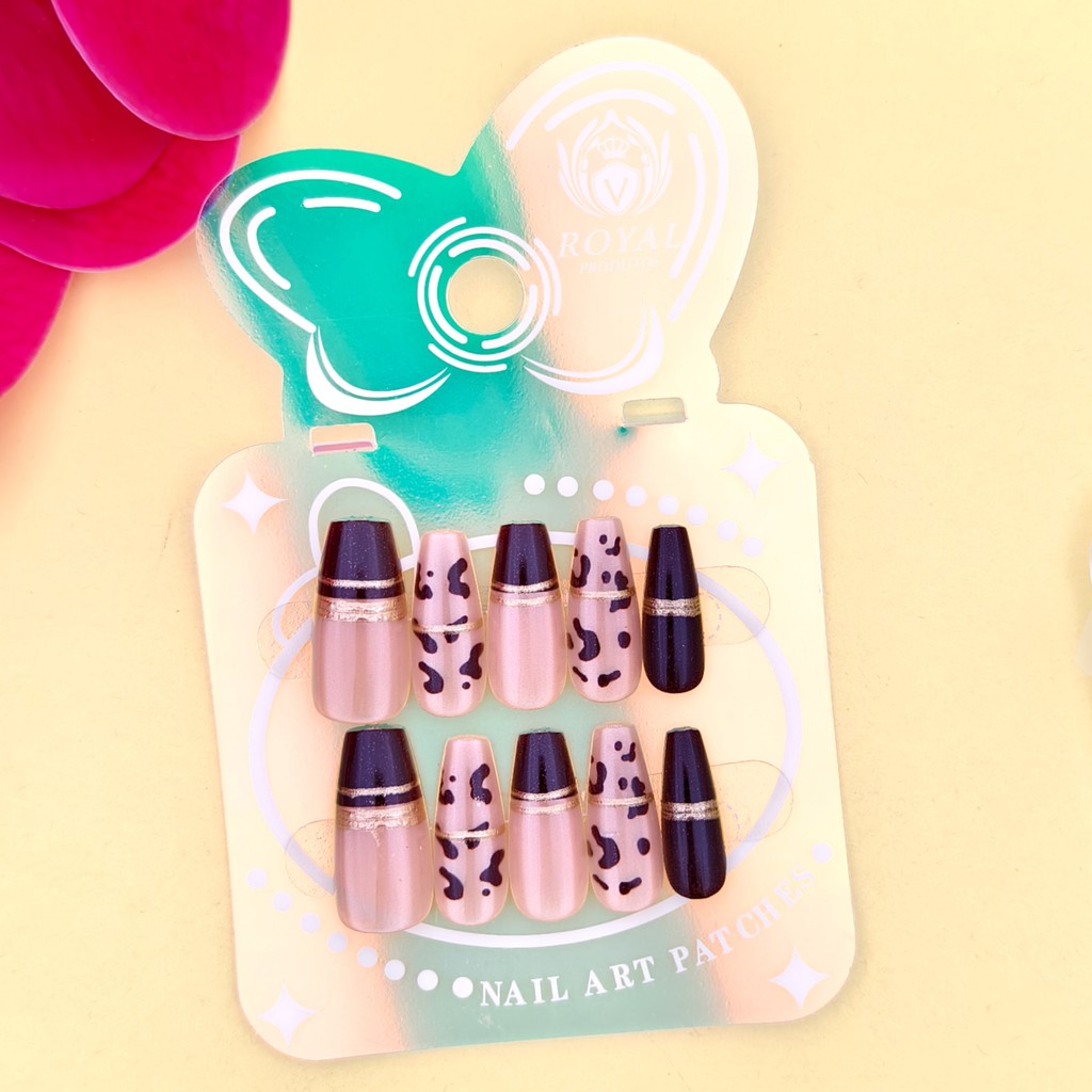 Unhas Postiças Royal Produtos Decorado para Todos os Looks e Ocasiões 10 unhas T-692-3 em Oferta na Shopee
