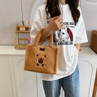 Bonito saco de pelúcia feminino outono inverno 2023 novo dos desenhos animados morango urso bolsa nicho doce menina bols