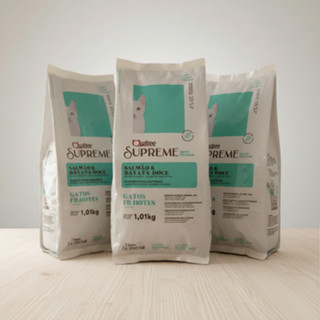 Kit 3 Pacote Ração Quatree Supreme Gatos Filhotes Salmão 1kg em Oferta na Shopee