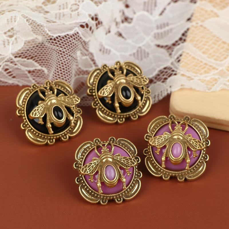 Decorador Vintage Traça Studs Brincos Para Mulher Vidro Abelha Antigo Cor De Ouro Luxo Qualidade Jóias Acessórios Festa