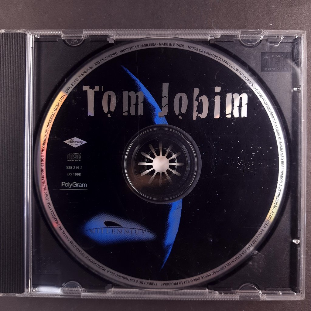 CD Millennium - 20 Músicas Do Século XX - Tom Jobim 1998
