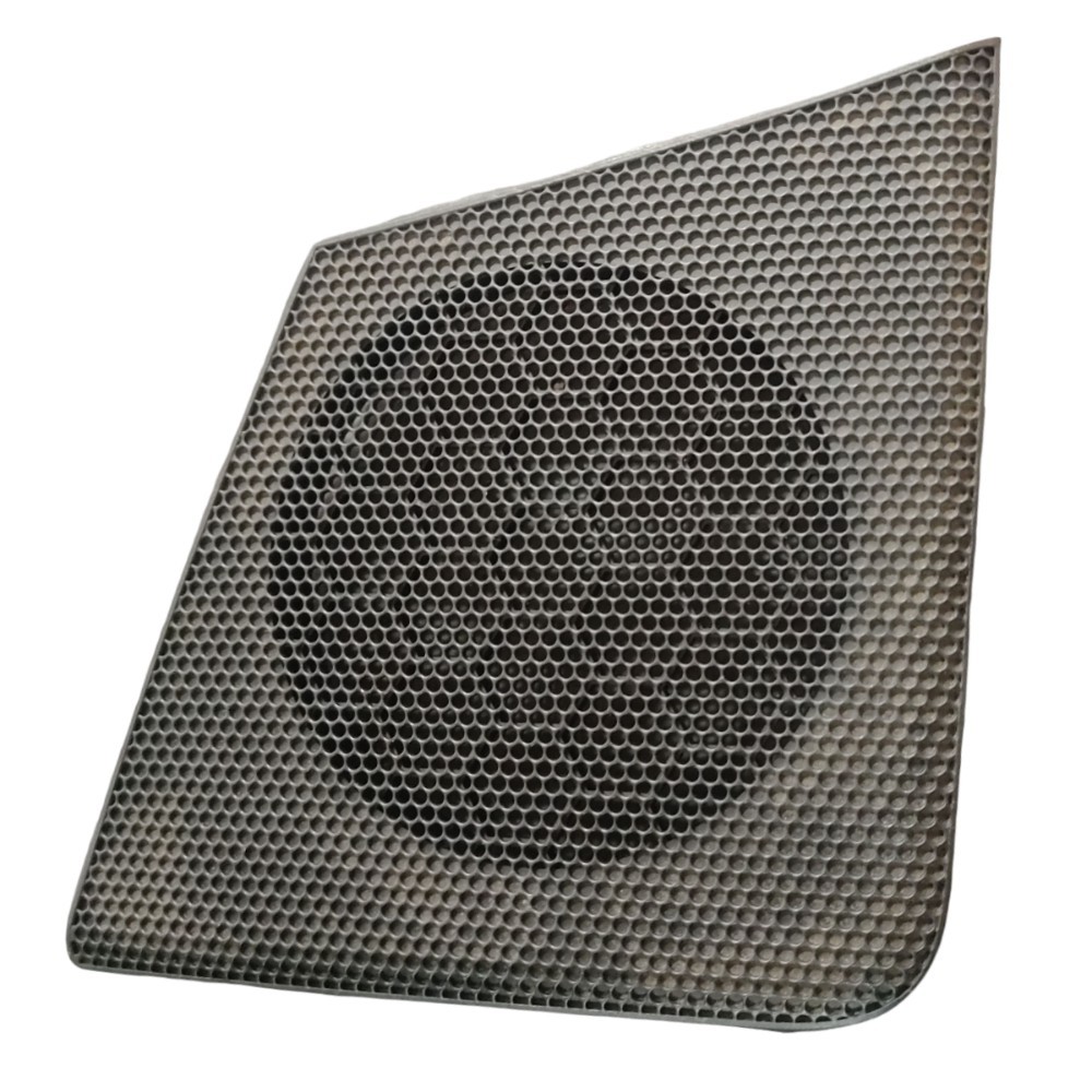 Moldura Tampa Tweeter Painel Direito Toyota Etios 2018 2020 Moldura Tampa Tweeter Painel Direito Toyota Etios 2018 2020
