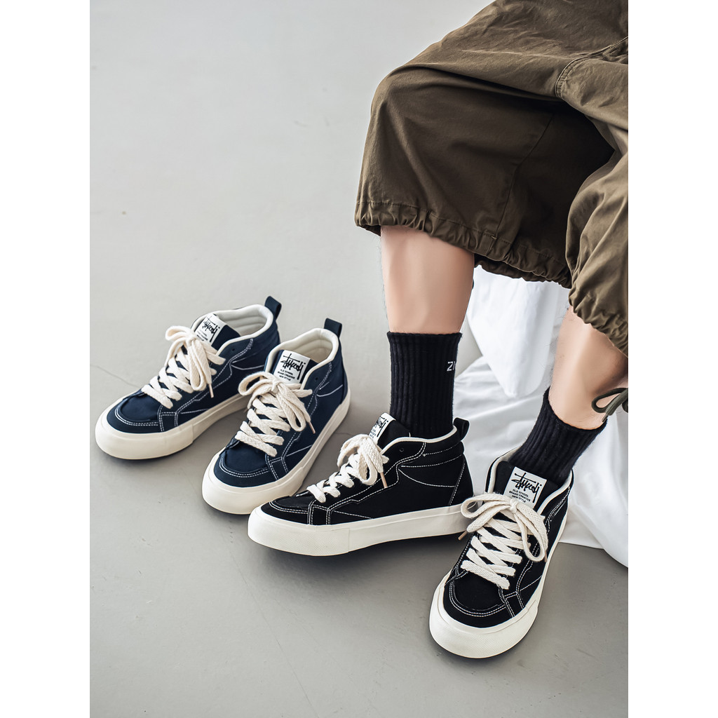 Sapatos masculinos sapatos masculinos sapatos da moda ins nicho Mid-top sapatos de lona meninos All-Match versão coreana