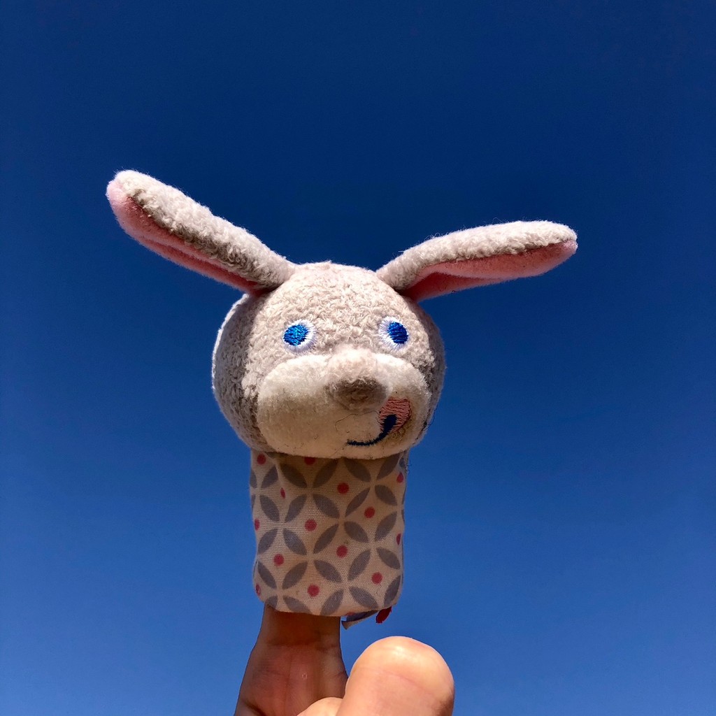 Bebê calmante dedo fantoche leão elefante brinquedo de pelúcia carrinho brinquedo berço carrinho chocalho sino cama mão