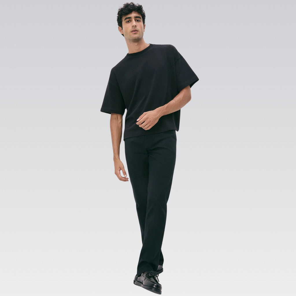 Calça Básica Masculina Em Sarja Chino Hering Estilo