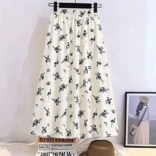 Saia Estampada Floral Preta e Branca de Chiffon Pequena para o Verão de 2026 com Efeito Rejuvenescedor