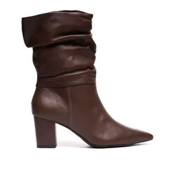 Bota Feminina Via Marte Couro Marrom Bico Fino Salto Elegante