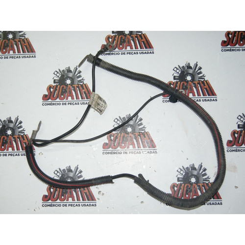 Sensor Terra Peugeot Partner 1.6 16v 2008 Valeo 9643108580