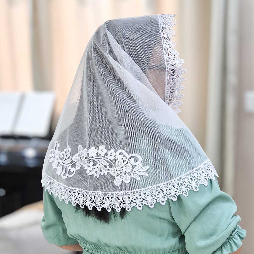 Véu Ccb Congregação Cristã Tule Filó Renda Guipir com Aplique Floral (mod. Olga) em Oferta na Shopee