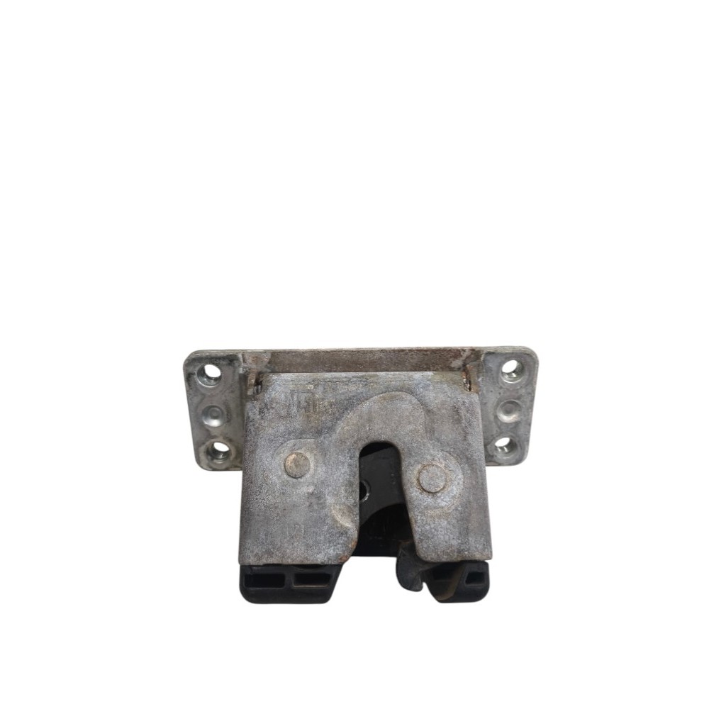 Fechadura tampa tras/porta malas gm astra zafira 1999 a 2011
