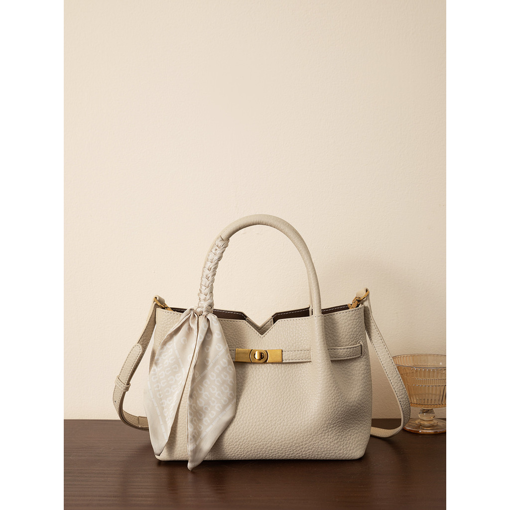 Bolsas femininas de couro genuíno 2026 novo estilo bolsas femininas estilo mãe bolsas atmosfera digna All-Match bolsa me