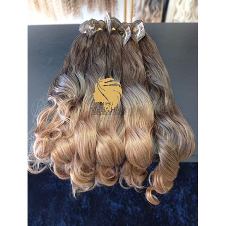 Cabelo para Mega Hair na Tela Humanizado Ondulado Californiana 50cm Natural Fibra Russa Bella Hair