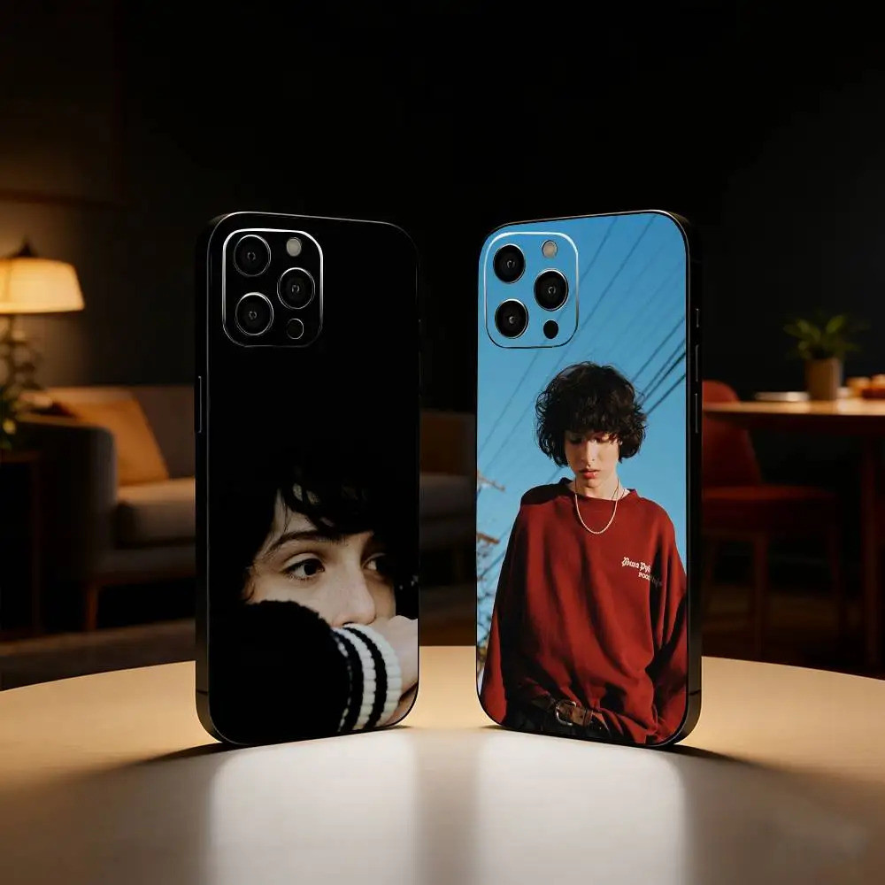 Capa de Telefone TP-1 Finn W-Wolfhard para iPhone 17, 16, 15, 14, 13, 12 Plus, Max, Capa de Silicone Macio Preta