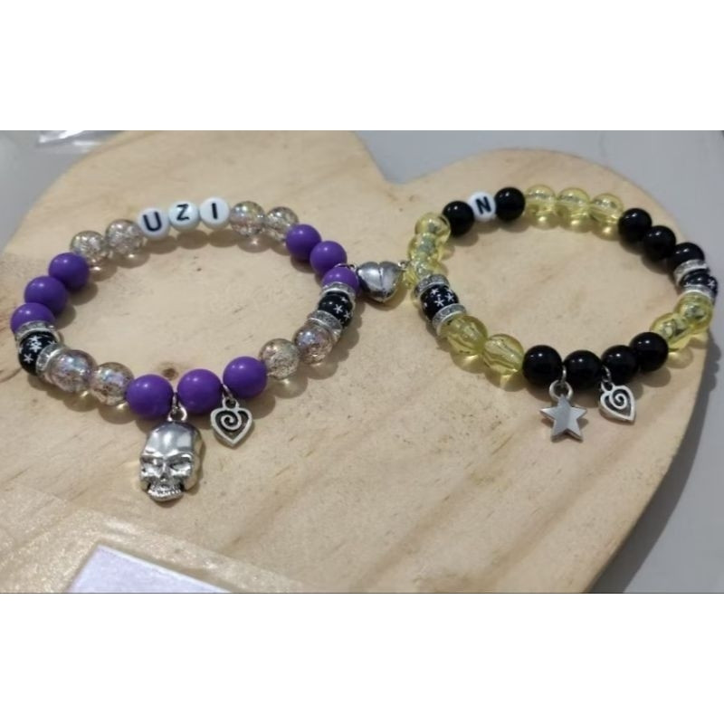 Pulseira Uzi e N com imã