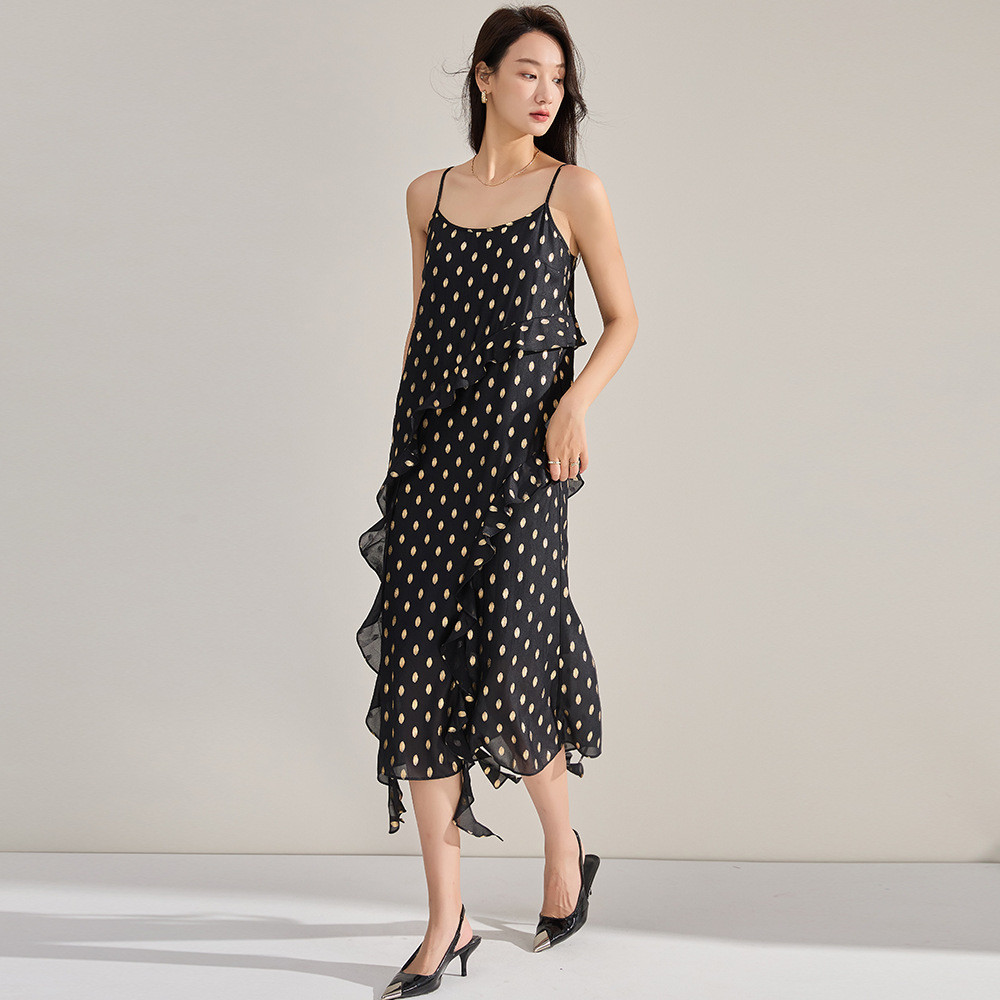 New black vintage polka dot suspender dress for women, holiday dress, old money style slimming base dress