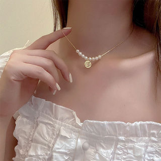 [Estoque pronto] Fu marca em forma especial pingente de pérola de água doce feminino ins estilo legal moda Retro ouro fi