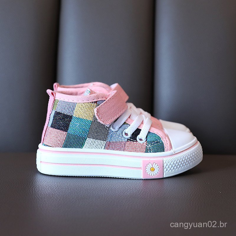 Novos sapatos para meninas, tênis de cano médio em lona para crianças, tênis infantis de sola macia e antiderrapante par