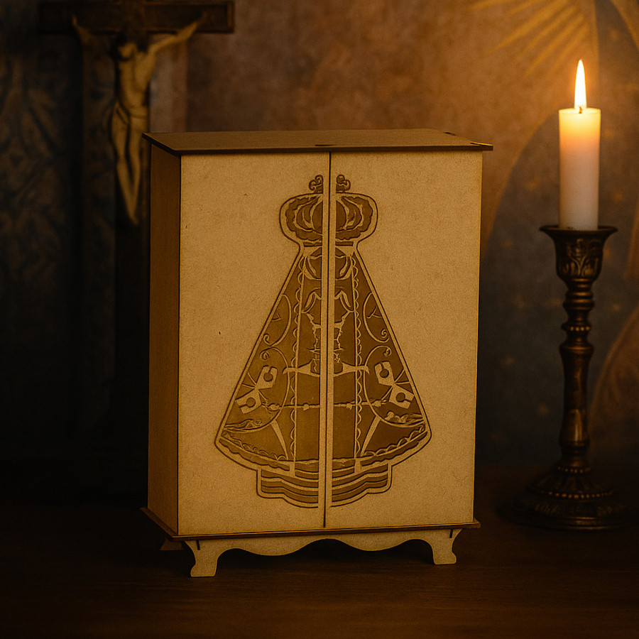 Oratório Grande De Mdf Nossa Senhora Aparecida Capela Decoração Cristaleira Artigos Religiosos