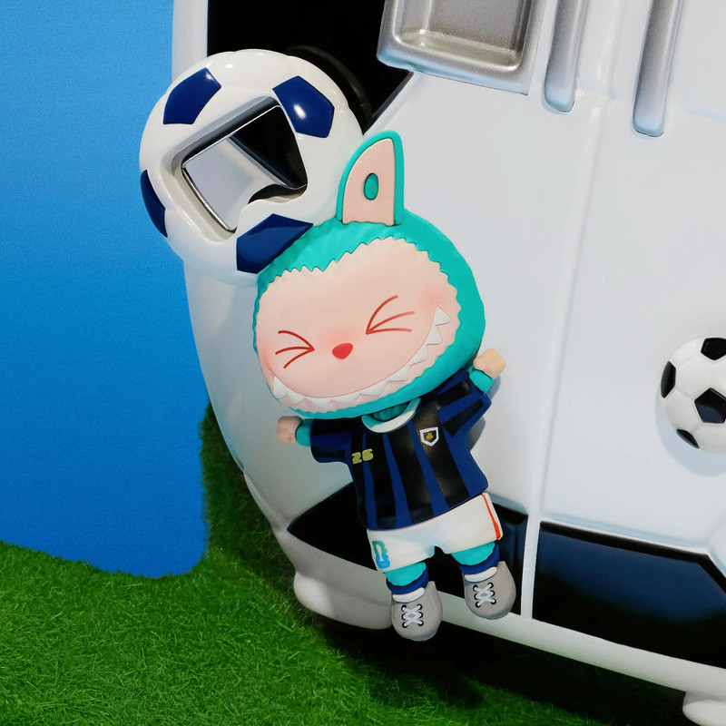 POP MART THE MONSTERS LABUBU × FIFA – Caixa Surpresa com Ímã Abridor de Latas Caixa Individual