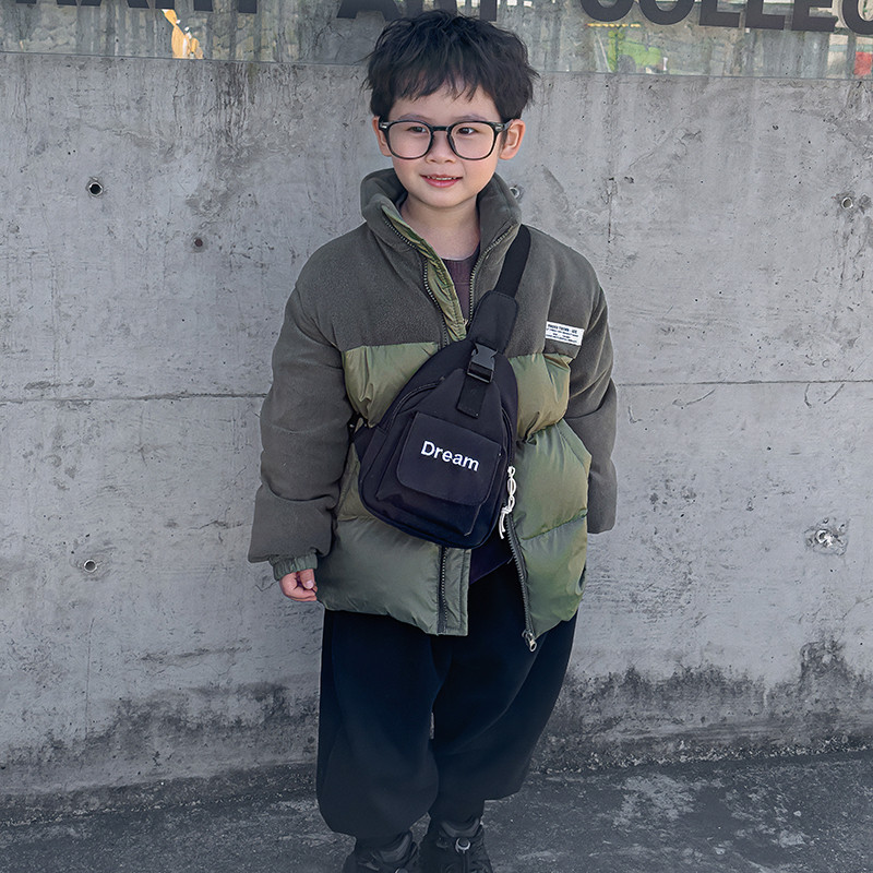 High-End frito rua moda crianças bonito sacos meninos contraste cor bebê moda saco de peito menino ao ar livre saco do m