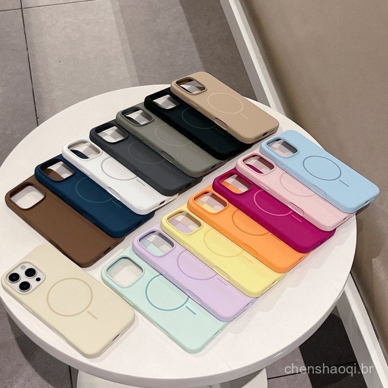 ✨NOVIDADE Capa para iPhone 17 16 15 14 13 Silicone Líquido com Imã Design Minimalista Antishock | Capinha iPhone Mais V