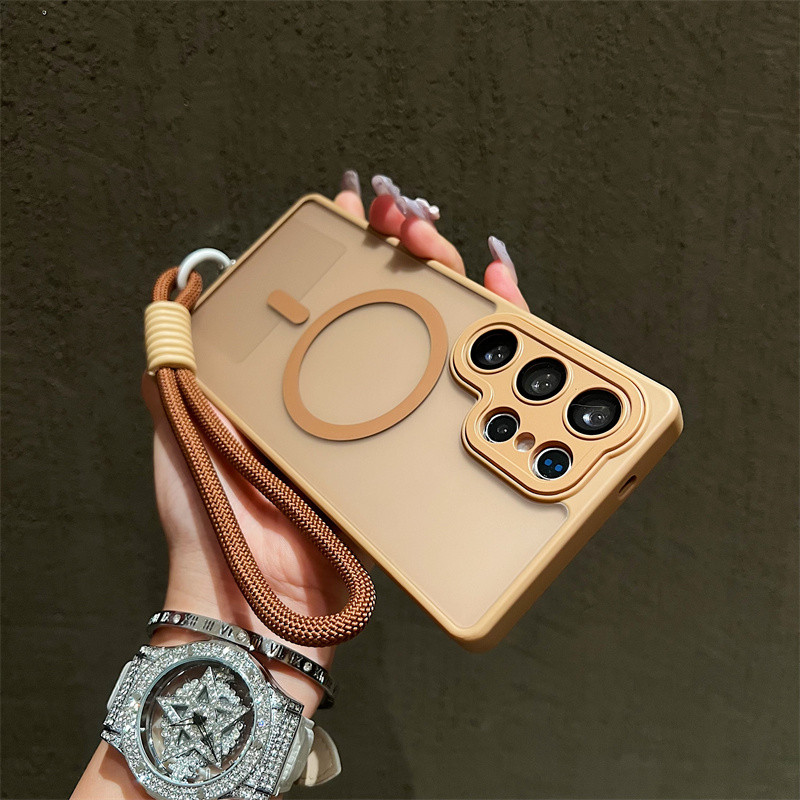 Capa Para Samsung S24 S25 FE S26 Plus S23 Ultra A37 A57 A16 A36 A56 A17 A26 5G Luxo Fosco Magnética Com Lente De Cordão 