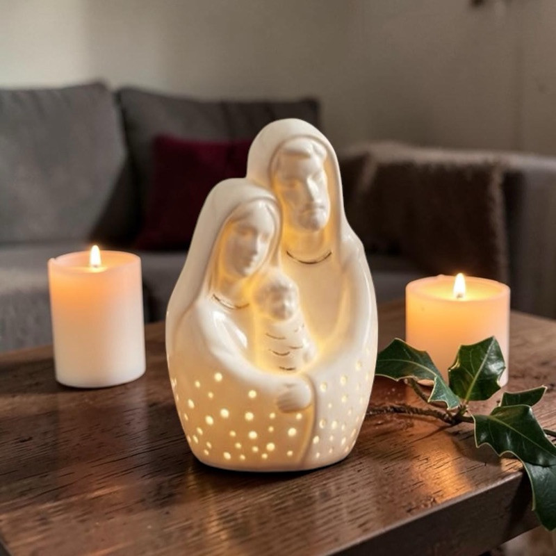 Luminária Abajur Porcelana Sagrada Família 17 cm Bivolt Led Detalhes em Dourado Porcelana Importada
