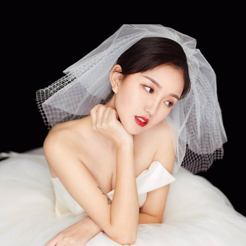 Estilo coreano doce Multi-camada fofo grade véu de noiva curto simples vestido de casamento estilo Mori viagem tiro véu