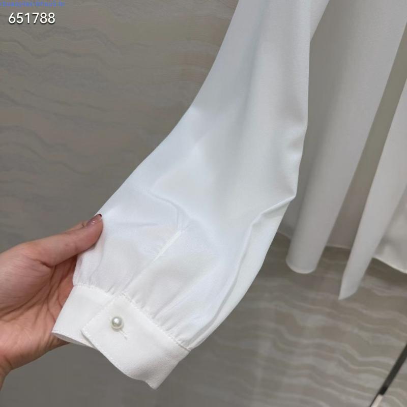 Csa Feminina Elegante Francesa Branca 100% Seda com Gola Laço de Amarrar, Manga Longa, Botões de Pérola, Blusa para T