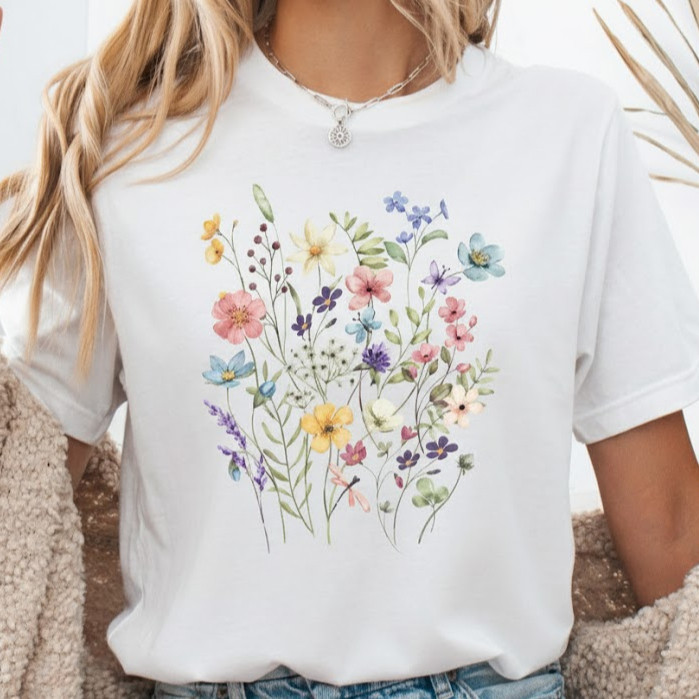 Camiseta Feminina Estilosa Estampa Flores Jardim Delicada Minimalista Tecido Confortável 100%Algodão