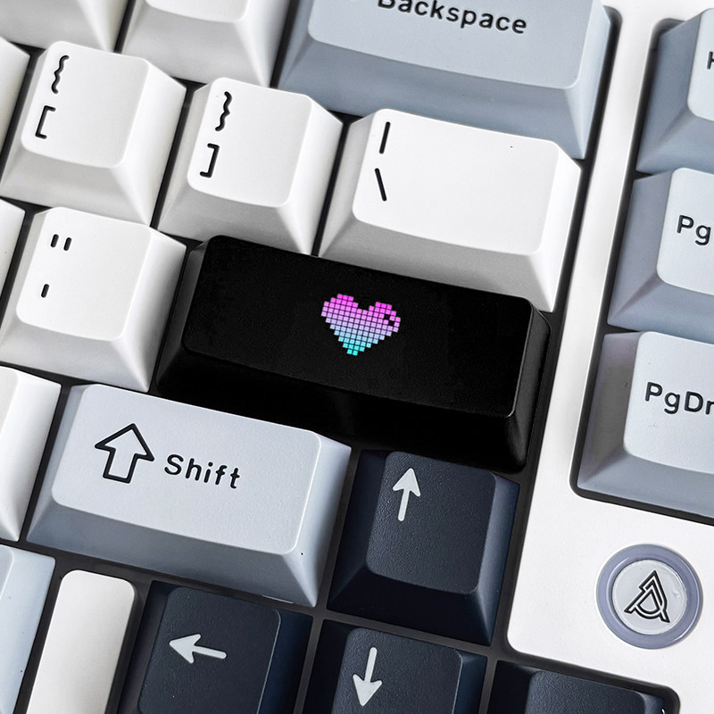 < Translúcido Love Heart} Chave traseira Enter Key Teclado mecânico Keycap Preto Vermelho Eixo Satélite Keycap 2.25u