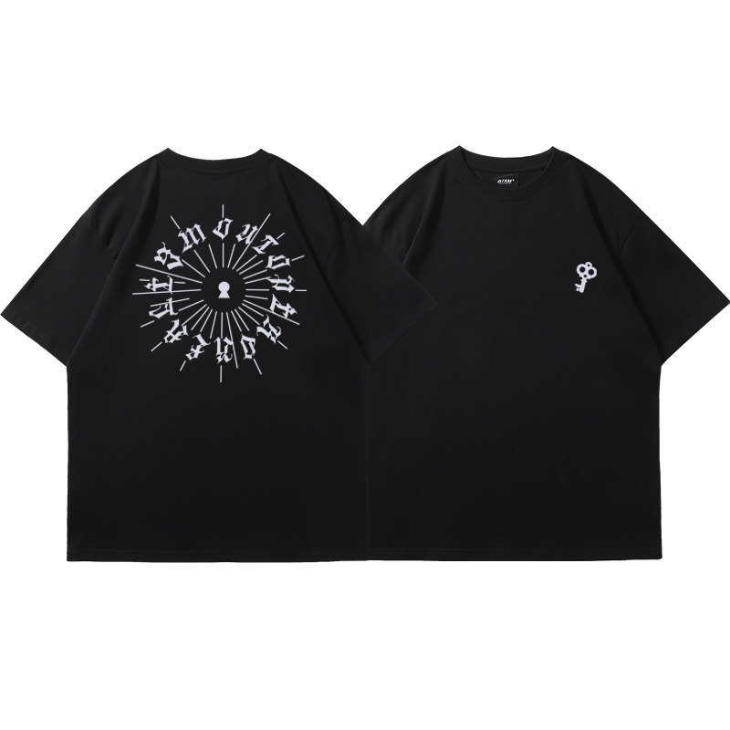 Kawaii Dark Alt Estética Gótica Espiral Letra Fechadura Pequena Chave Frente Traseira Impressão Camiseta