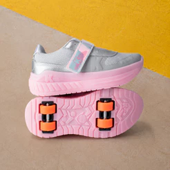 Tênis Infantil Menina Kidy K360 Veloz Prata Rosa Rodinhas Removíveis Luz LED Pisca Confortável