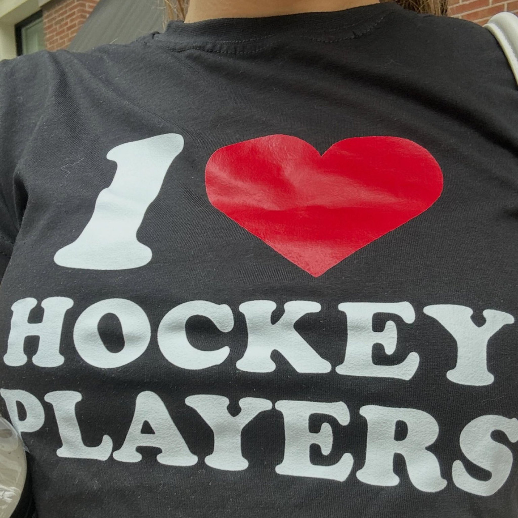 Camiseta Algodão I Love Hockey Players Garrett Graham Dean Di Laurentis Off Campus Amores Improvaveis