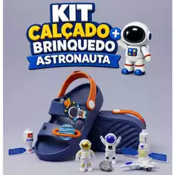 Calçado com Brinquedo Astronauta super macio confortavel leve antiderrapante menino