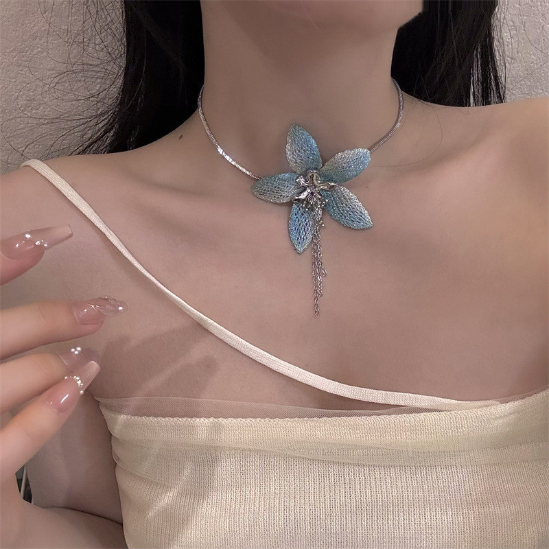 Haze azul flor colar oco trançado nicho corrente de prata quente menina verão estilo praia colar
