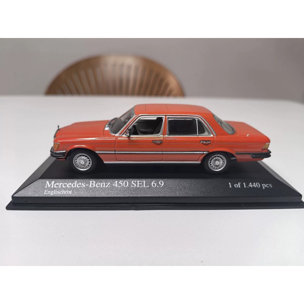 Mini minichamps Mini Cut Mercedes-Benz Classe S W116 450sel Modelo de carro 1: 43 Material: Coloração em liga: Coloração