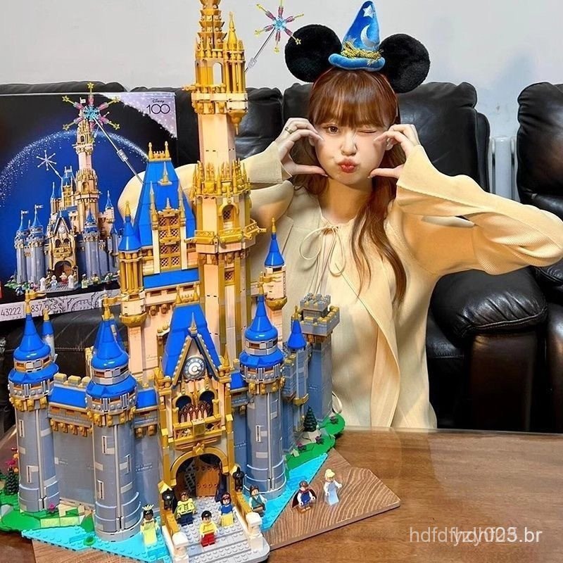 Mais de 3000 peças de blocos de montar Lego da série Disney, brinquedo de construção do castelo da princesa Cinderela e