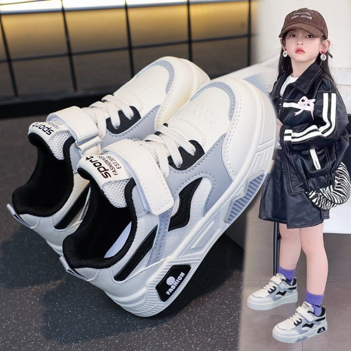 Sapatos De Rolo Recarregáveis USB Tênis Para Meninos Meninas Crianças Presente LED Light Up Rodas Patins